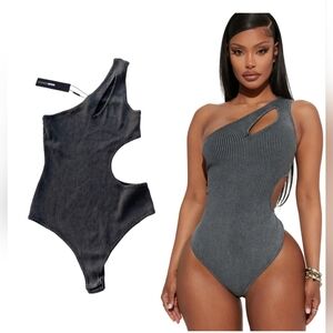 Fashio Nova Bodysuit Top